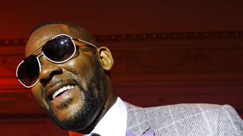 Male Witness Describes R Kelly Sexually Abusing Him As Teen In