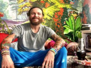 Teresa cherubini, la 22enne figlia di jovanotti e di francesca valiani, ha avuto un linfoma di jovanotti, su facebook, l'ha rilanciato: Jovanotti: figlia, moglie, età, altezza e frasi più belle ...