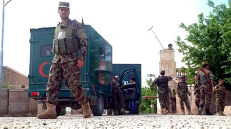 Tấn Công Căn Cứ Quân Sự Afghanistan Làm 100 Lính Chết Bbc News Tiếng Việt