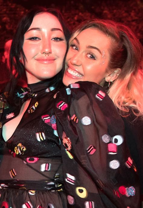 miley and noah cyrus from famous celebrity sisters e news