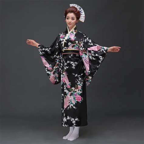 Hot Sale Japanese Kimono Women Yukata Traditional Japanese Kimonos Female Bathrobe Japanese