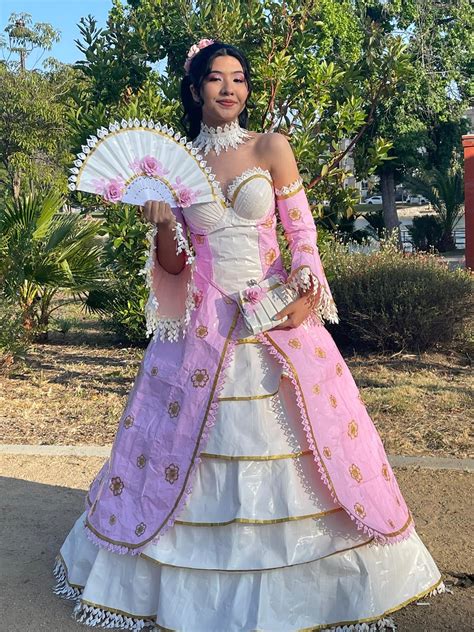 Los Angeles Teen Who Made Winning Duct Tape Prom Dress Describes