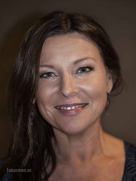Lotta engberg was born on march 5, 1963 in överkalix, sweden as anna charlotte pedersen. Fotoscenen - mariette