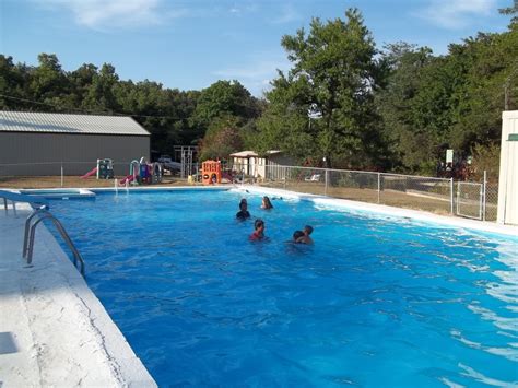 Maybe you would like to learn more about one of these? Blackburn's Resort & Boat Rental on Lake Norfork, Arkansas