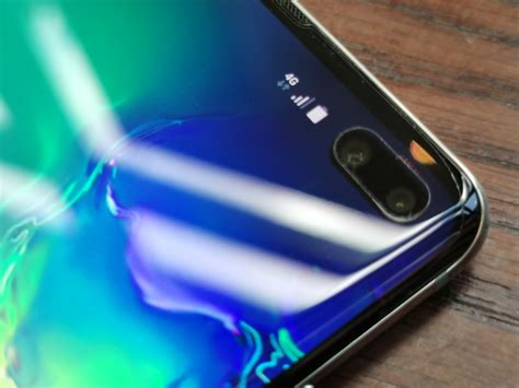 Samsungs S10 Is Sexiest Best Galaxy Yet Review Abs Cbn News