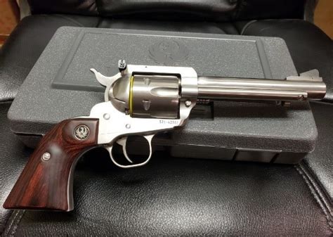 Ruger Blackhawk Convertible 357 Magnum 9mm Revolver Bios Pics