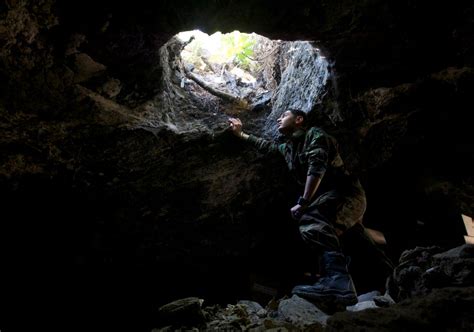 Syrian Secret Cave Hideouts Business Insider
