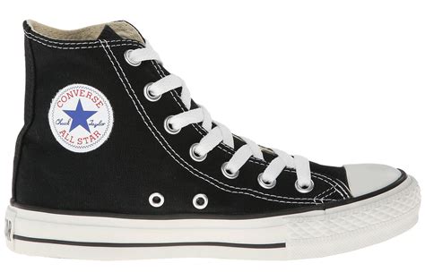 Converse Sues To Protect Its Chuck Taylor All Stars The New York Times