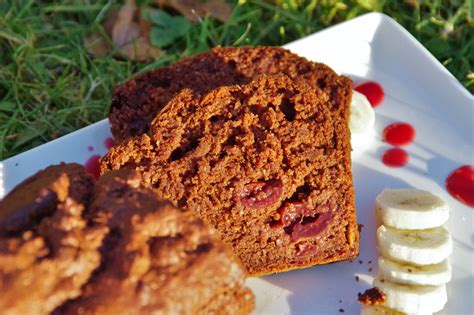 Schokokuchen mit Kirschen vegan ohne Zucker