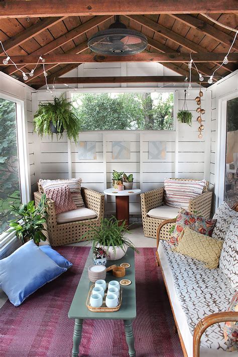 30 Small Back Porch Decorating Ideas