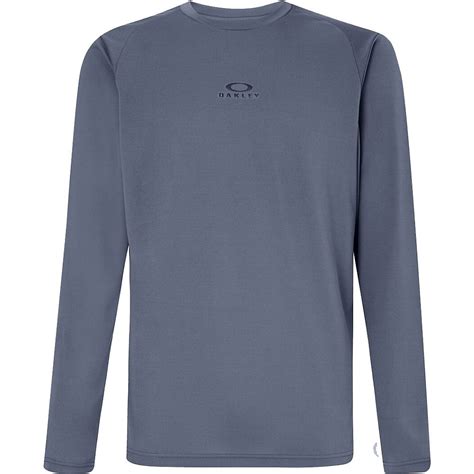 Oakley Foundation Training Long Sleeve T Shirt Reviews