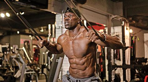 Terrell Owens Talks Fitness Tips Comebacks And His Training Routine