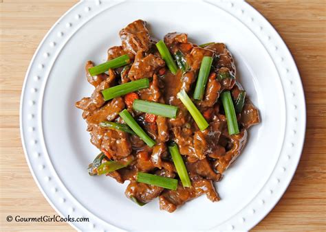 Add sugar (or honey) and red pepper flakes (if using); Gourmet Girl Cooks: Mongolian Beef - Low Carb