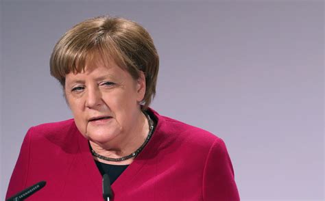 Hier finden sie alle videos mit bundeskanzlerin angela merkel, von der selbst arnold schwarzenegger sagt: Merkel Rejects Trump Calling German Cars a Security Threat ...