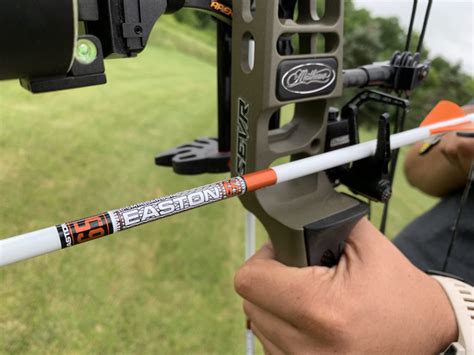 Review Easton 65 Whiteout Hunting Arrow Deer And Deer Hunting