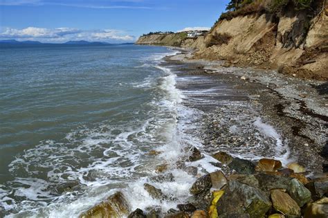 Hiking project is built by hikers like you. Linda Letters:: Exploring Whidbey Island: Fort Ebey State ...