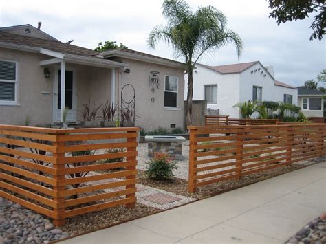 Front Porch Horizontal Fence Posted By Van Nuis Design At 730 Pm