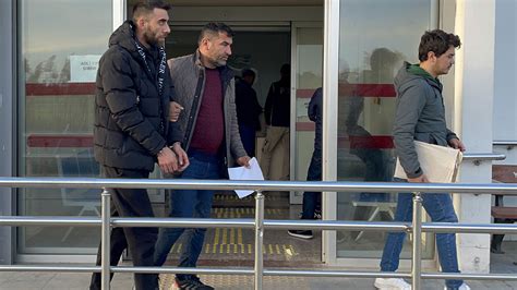 Adana Merkezli 10 Ilde 136 Gözaltı Kararı Polis Ekipleri şüphelileri