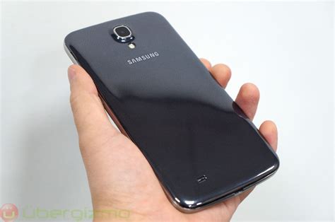 Samsung Galaxy Mega Preview Ubergizmo