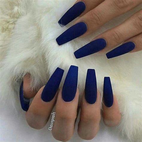 Uñas decoradas en color azul marino. Uñas de acrílico color azul | Uñas de gel, Lindas uñas ...