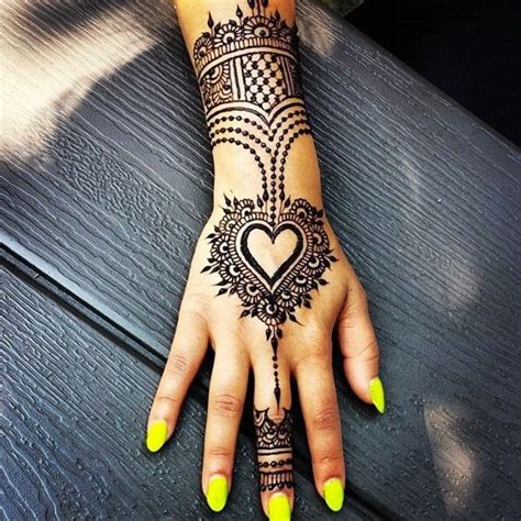 Love This Henna By Hennabydivya Henna Tattoo Designs Simple Henna