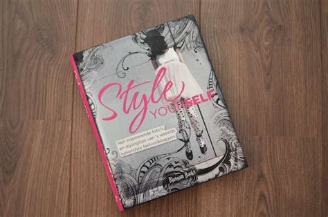 Style Yourself Styleguide