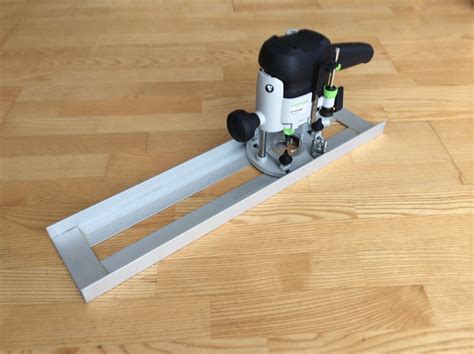 Maybe you would like to learn more about one of these? Router sledge for OF1010, Festool style | Router sled, Woodworking, Woodworking jigs