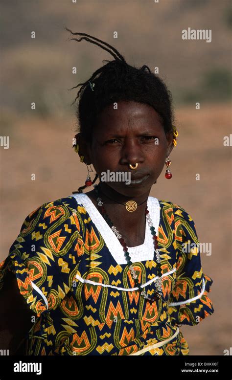 Fulani Woman Mali Hi Res Stock Photography And Images Alamy