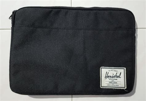 Herschel 13 Inch Laptop Pouch Computers And Tech Parts And Accessories