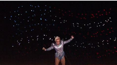 Lady Gaga Jumps Off Nrg Stadium Roof During Super Bowl Li Halftime Show