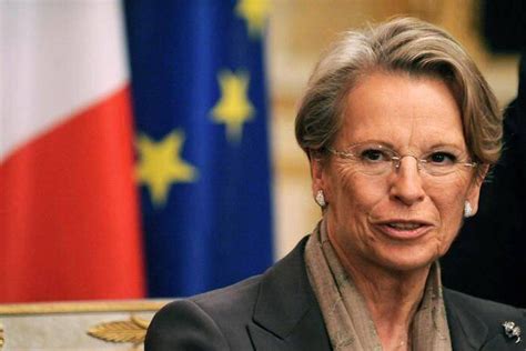 Fonds Suspects Le Domicile D Alliot Marie Perquisitionn La Libre