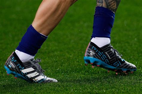 Nebenprodukt Mieten Chinakohl Lionel Messi Shoes Collection Mild