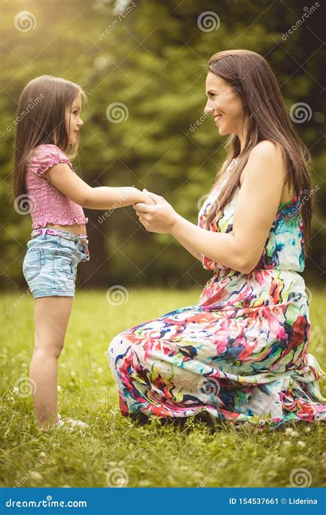 Mom Have A Best Friends Forever Stock Image Image Of Adult Girls 154537661