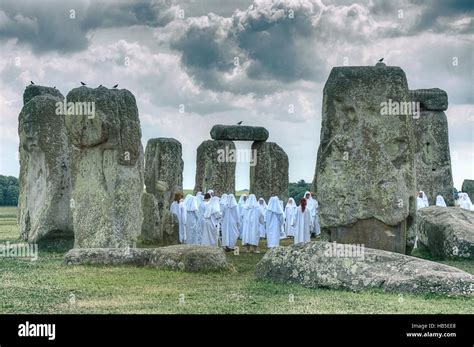 Winter Solstice At Stonehenge Druids Pagan Celebration Pagan Stock