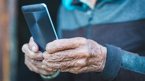 Social Distancing For Seniors Tech To Help The Elderly Through