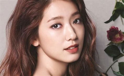 Park Shin Hye Most Beautiful Korean Actresses 2023