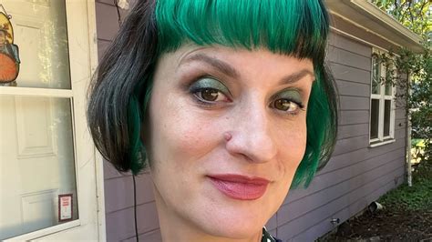 Manic Panic Green Envy And Compare Of Green Hair Dye Youtube