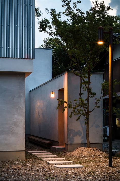 House For A Photographer In Shiga Japan By Kouichi Kimura Architects