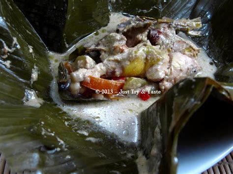 Garang asem adalah masakan olahan ayam yang dimasak menggunakan daun pisang dan didominasi oleh rasa asam dan pedas. Just Try & Taste: Garang Asem Ayam a la Kudus