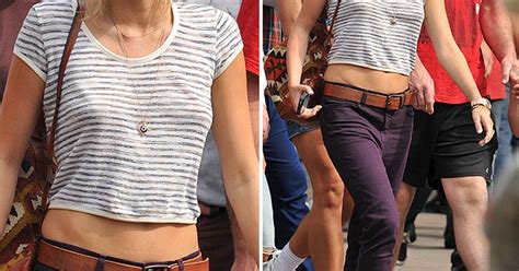 Miley Cyrus Takes Her Flat Stomach To Disneyland In A Body Flashing Crop Top Mirror Online