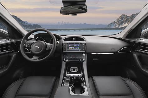2020 Jaguar F Pace Luxury Vehicle Features