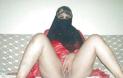 Arab Inexperienced Muslim Beurette Hijab Hefty Culo Vol Zb Porn