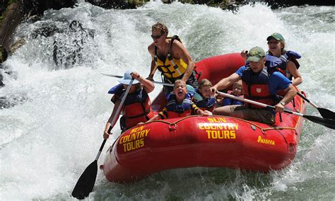 Guided Whitewater Rafting Tours Near Sunriver This Summer