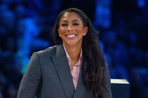 Candace Parker Lady Vol Celebrates Year Of Wins With Wife Expecting Baby