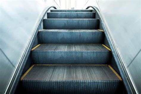 Escalators A Professionals Guide For Better Planning And Installation