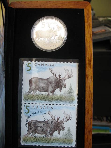 2004 Canada Mintcanada Post Coin And Stamp Set 500 Silver Moose