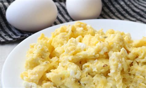 Make The Creamiest Scrambled Eggs Ever With This Trick Recipe Extra