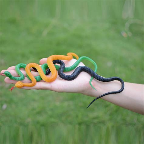 Simulation Rubber Snake Fake Artificial Rubber Faux Snake Model Toy