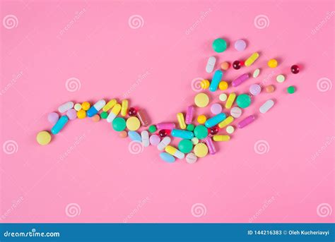 P Ldoras Farmac Uticas Clasificadas De La Medicina Tabletas Y Botella