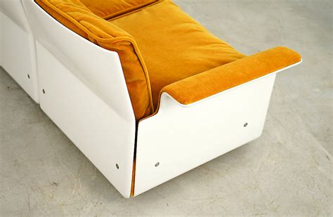Finden sie ihre einrichtung, von schlafzimmer bis wohnzimmer. Dreisitzer Sofa RZ62 von Dieter Rams - Adore Modern